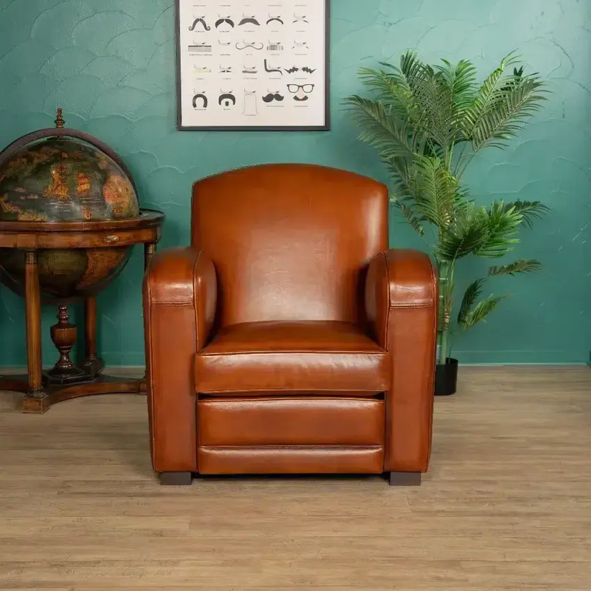 Grand Carré Leather Club Chair