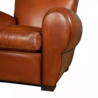 Havana leather club chair Grand Chapeau de Gendarme, zoom armrest